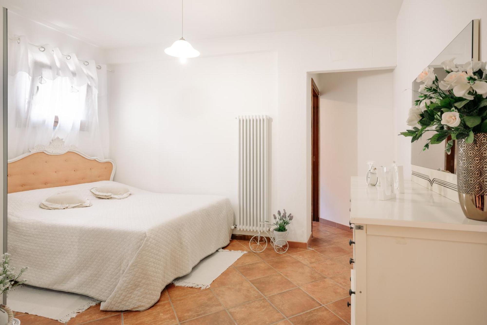 Ema'S Guest House Lucca Eksteriør bilde